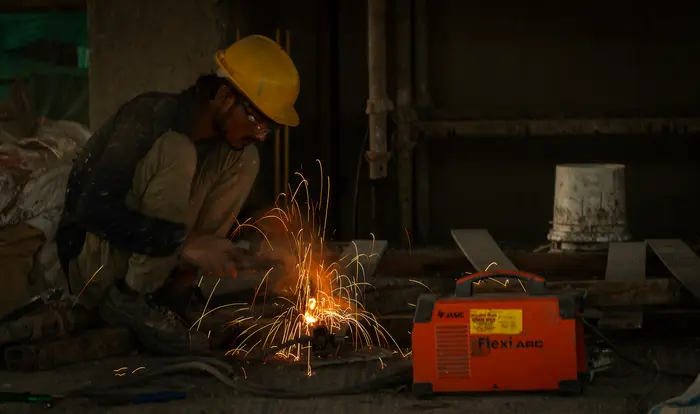 Work with Fire – Street & Life photography by Dilesh Karia, Navi Mumbai