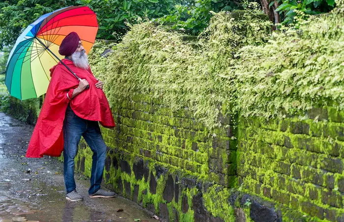 Lal – Street & Life photography by Dilesh Karia, Navi Mumbai